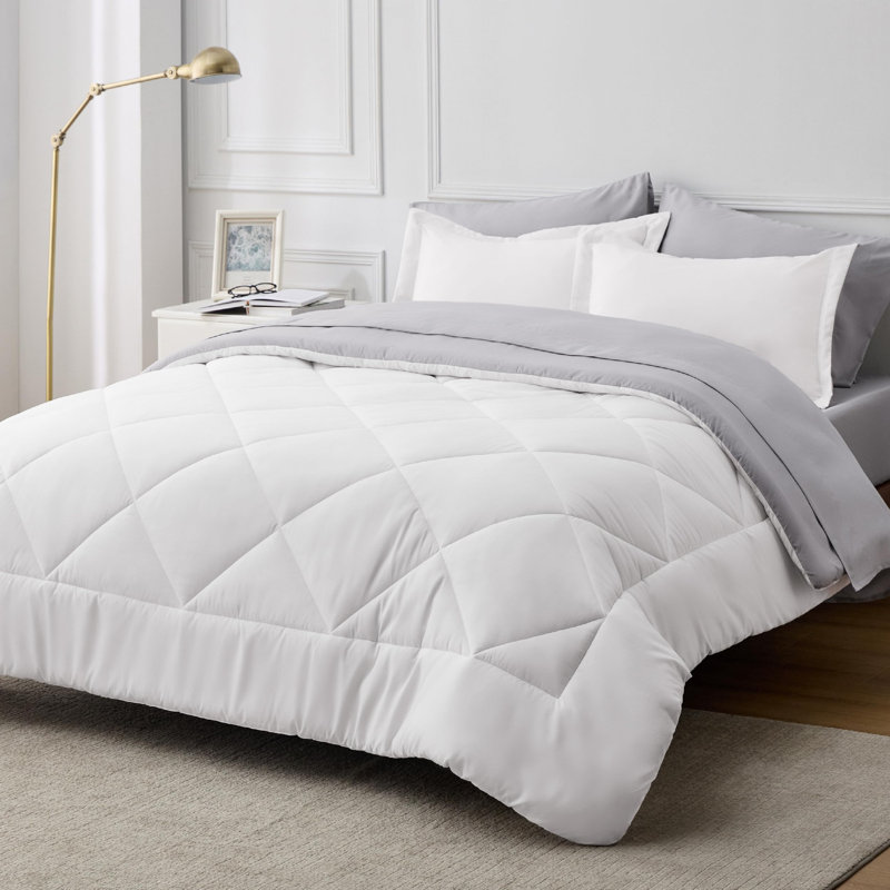 Best Seller Bedsure Comforter Set Reversible Bedding for All Seasons-89GSM, Queen Comforter + 4 Additional Pieces, White