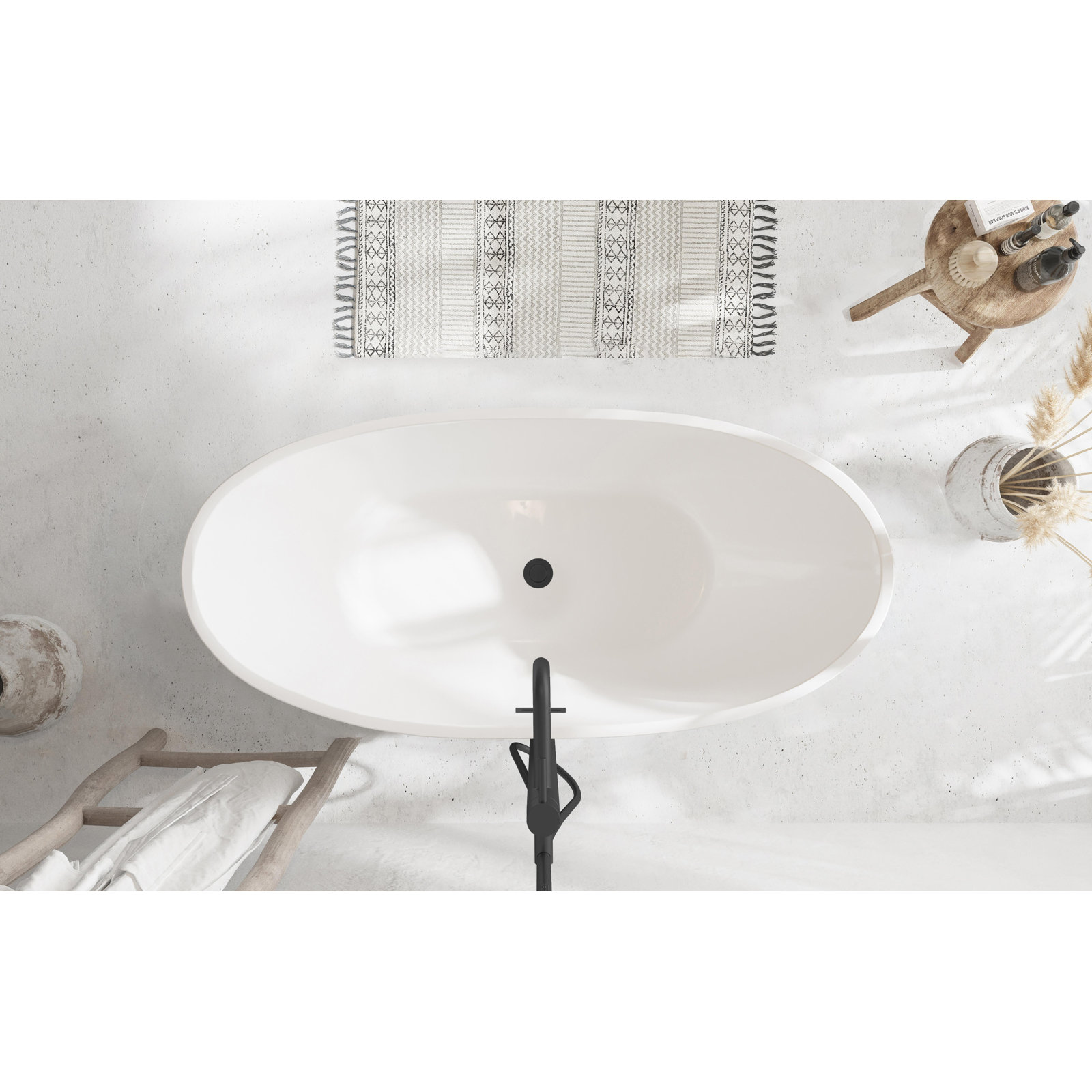 Labrusca 62" Soaking Bathtub, Matte Black