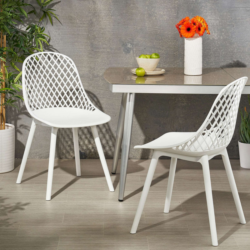 Lily Chair, White