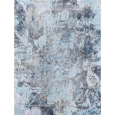 Hand Knotted Area Rug in Light Blue And Gray