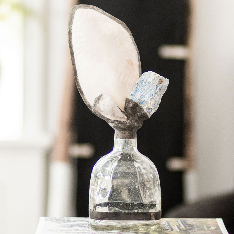 Bouteille en kyanite bleue