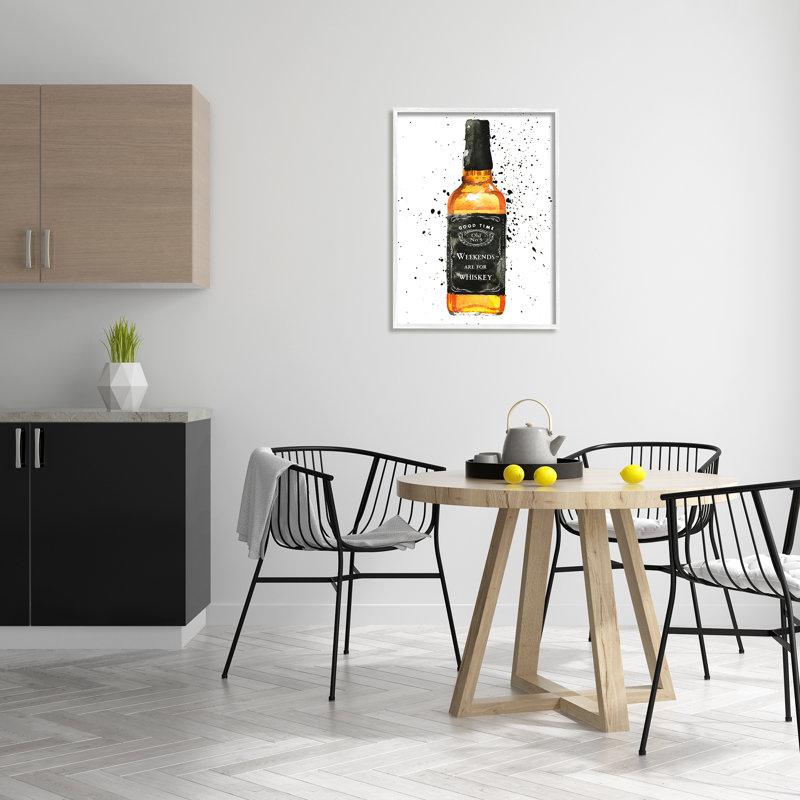 «Weekends Are For Whiskey» citation bouteille d'alcool, H 30 po x l 24 po, Giclée encadrée blanc bord de mer