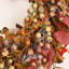 Couronne de porte artificielle 24 po à motif de feuilles d'automne en grappes de baies