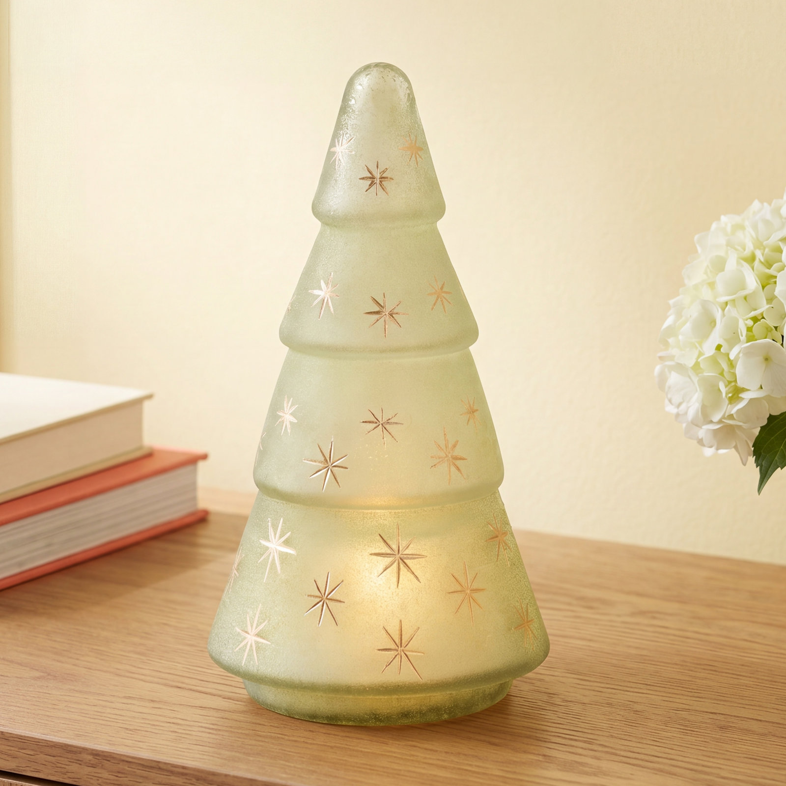Balsam & Cedar Glass Candle, Yellow