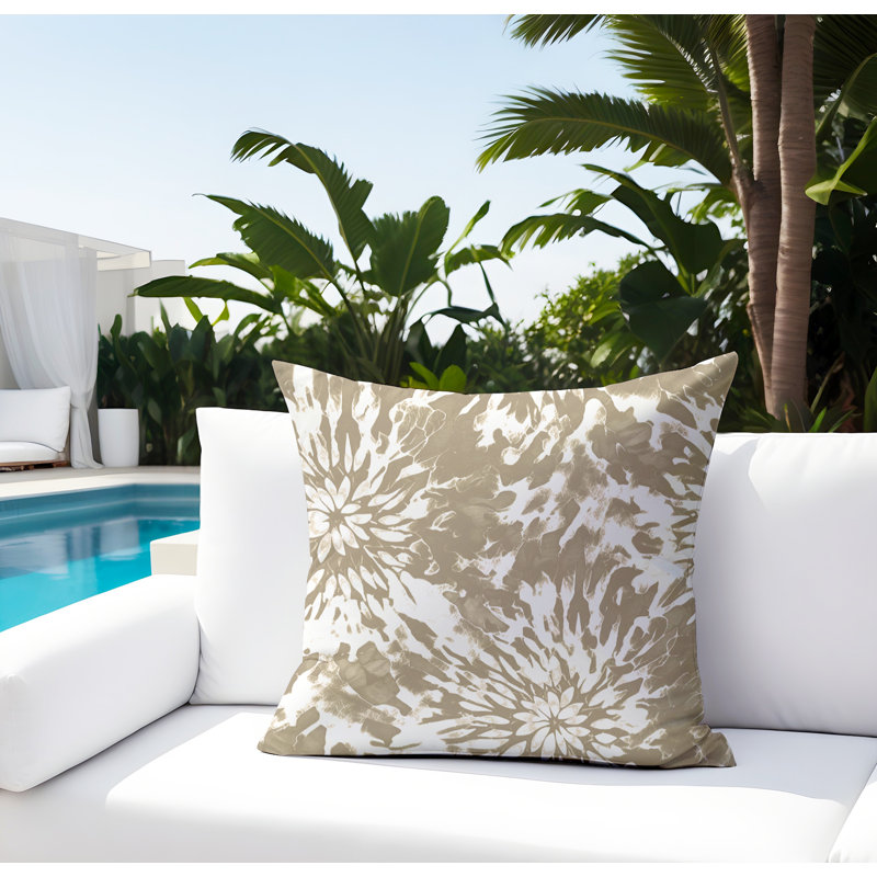 Coussin décoratif réversible en polyester filé Lorcan, Carré H 15 po x l 15 po, Beige / Blanc