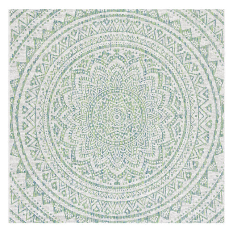 Elida Ivory/Green Indoor/Outdoor Area Rug
