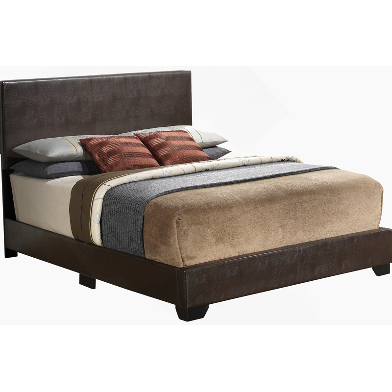 Elegant Cappuccino Sleeping Retreat, Grand lit
