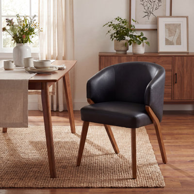 Chaise rembourrée avec pieds en bois