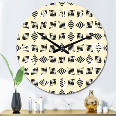 Horloge murale surdimensionnée
