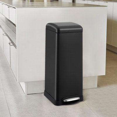 8 Gal/30 l Kitchen Trash Can, Stainless Steel Step on Garbage Can with Soft-Close Lid & Removable Inner Buckets