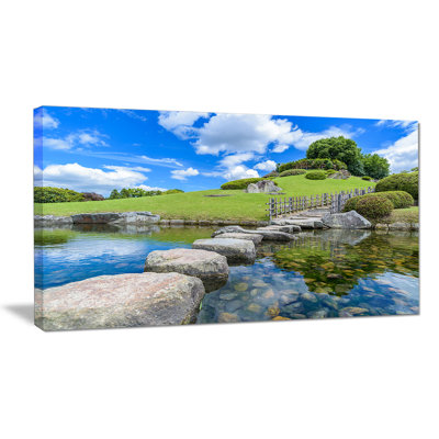 «Japanese Garden in Okayama», reproduction de photo sur toile tendue