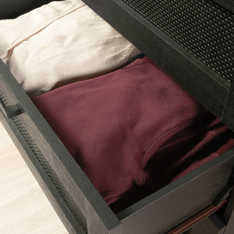 29.37'' W 4 - Drawer Dresser