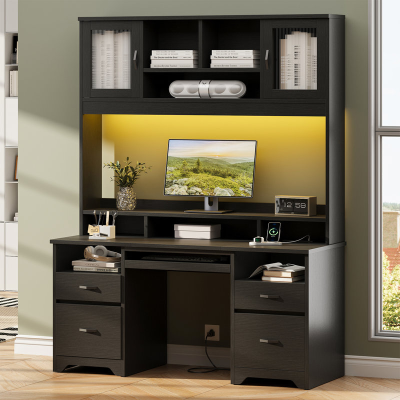 Bureau d'ordinateur de 59 pouces avec huche, multiprise intégrée, support pour écran et lumières à DEL RVB, poste de travail de bureau à domicile, bureau de jeu et table d'écriture d'étude
