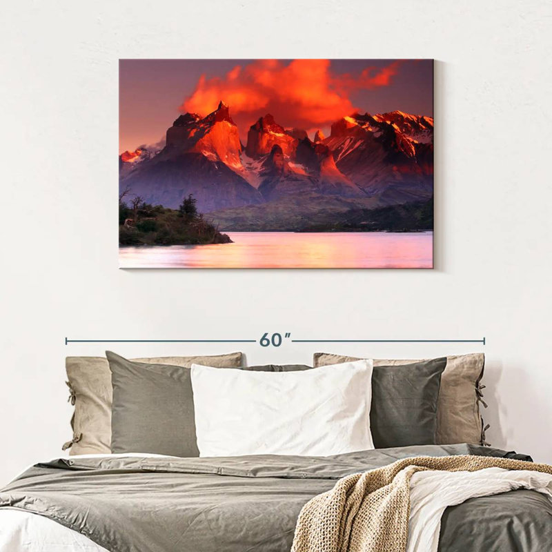 Alvord Fiery Peaks, 30" H x 45" W