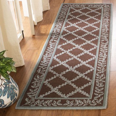 Hollander Hand-Hooked Wool Brown Area Rug