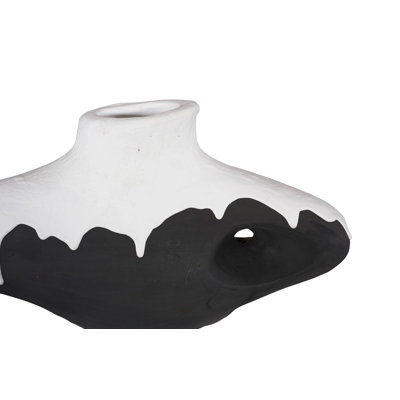 Porcelain Drip Vase, Wide