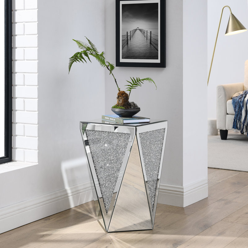 Table carrée inversée à miroir triangulaire, table basse en cristal incrusté de diamants, table d'appoint en verre argenté convenant aux couloirs, salons, coins, chambres à coucher, canapés