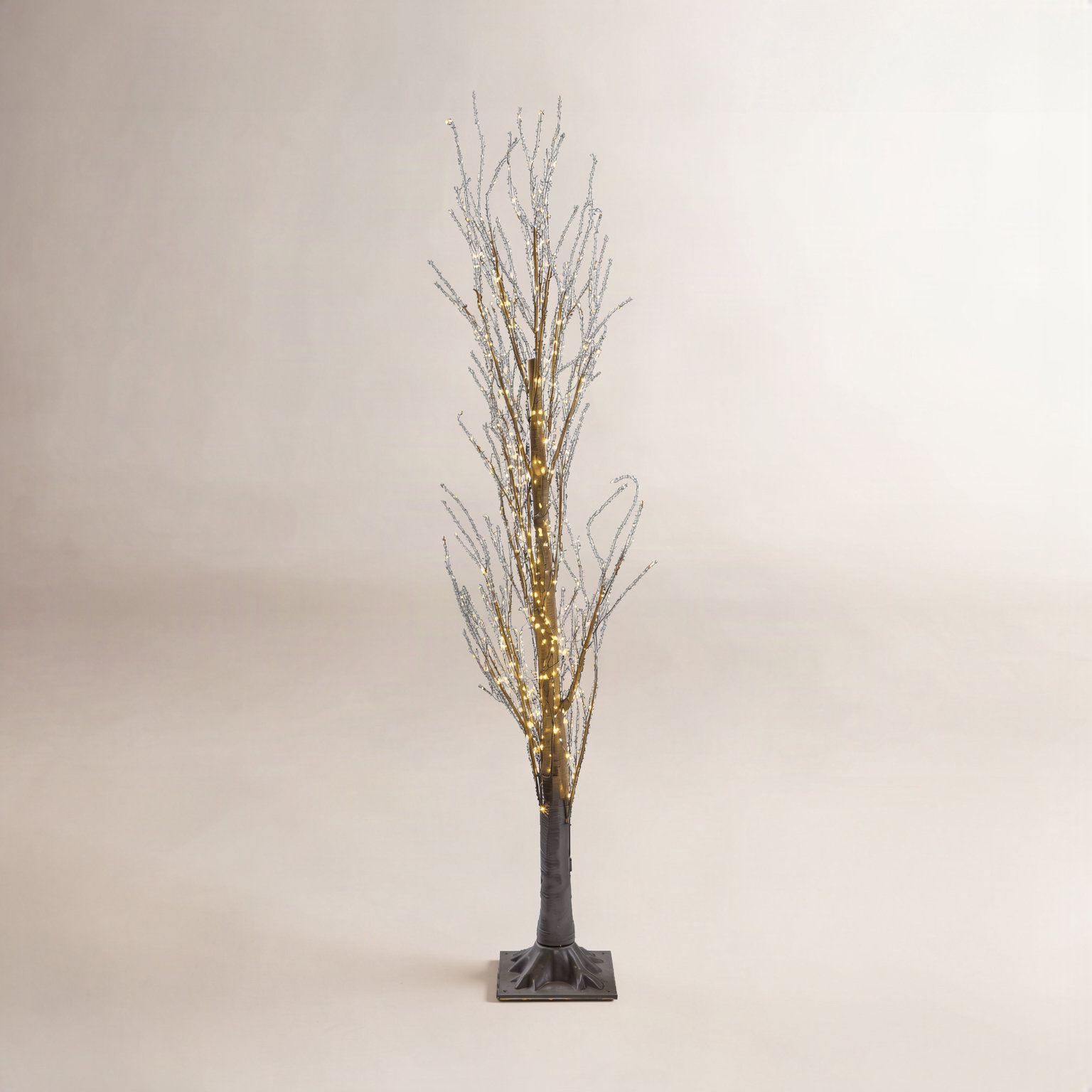 60" Pre-Lit Pine Tree