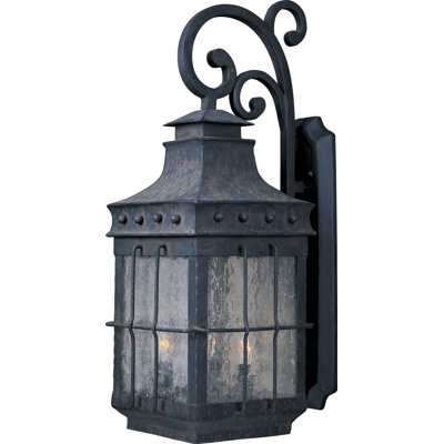 Demilade Wall Light