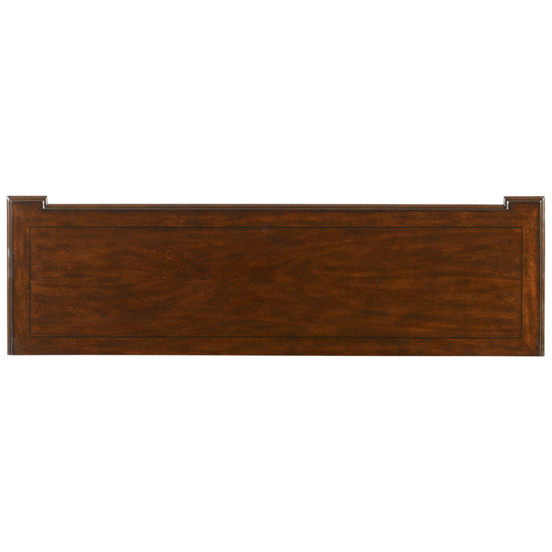 Leesburg 10 - Drawer Dresser