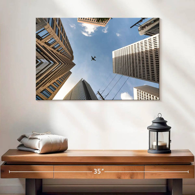 Lilie survolant Atlanta, H 16 po x l 24 po