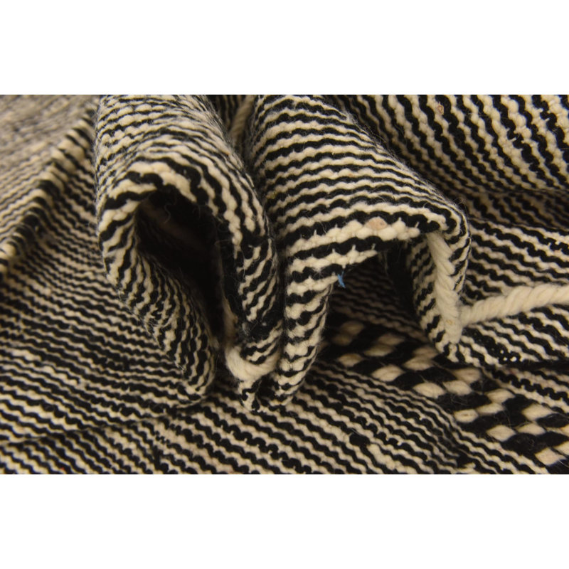 Tapis noir et blanc Noack