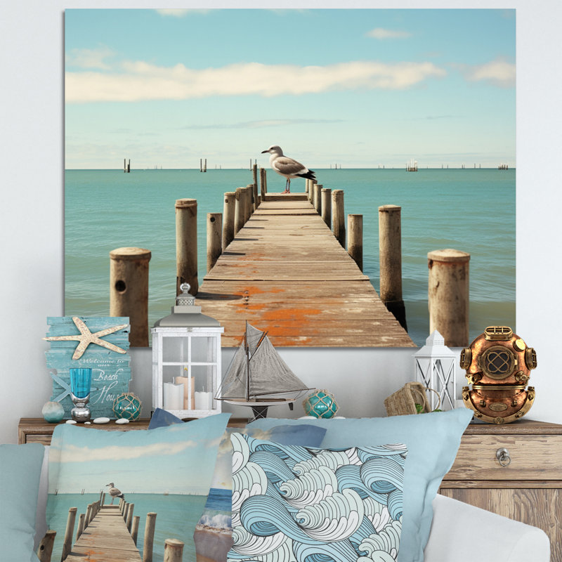 Pier Lone Pier III - Coastal Pier Wall Decor, H 24 po x l 32 po x P 1 po, Toile tendue
