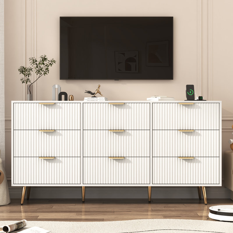Commode 9 tiroirs 63,05 po avec station de charge, Blanc