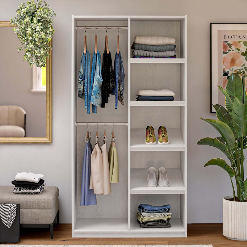Armoire très large modulaire de style Suite avec tablettes ouvertes pour des solutions de rangement personnalisables et polyvalentes