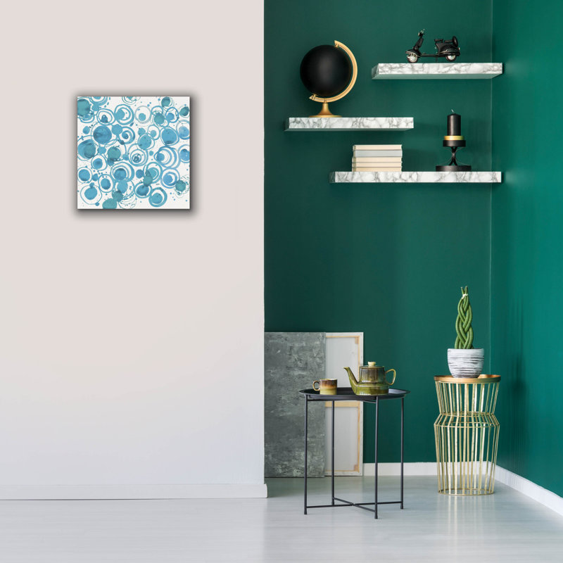 «Dizzy Soft Blue» par Shirley Novak, art mural sur toile, H 18 po x l 18 po x P 0,75 po