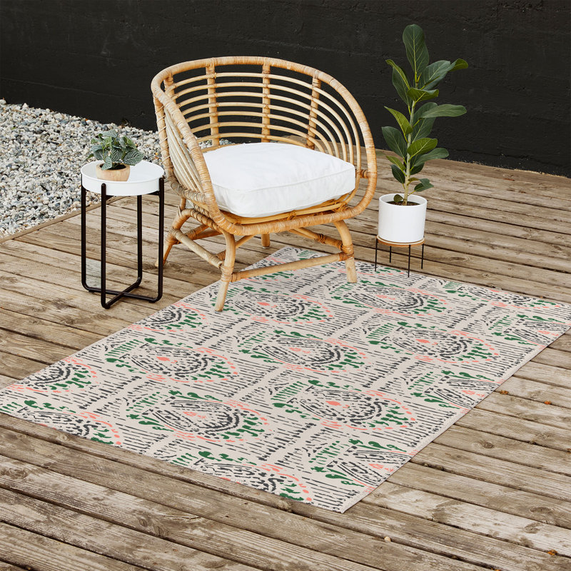 Damask Indoor / Outdoor Rug, Rectangle 5' x 7'
