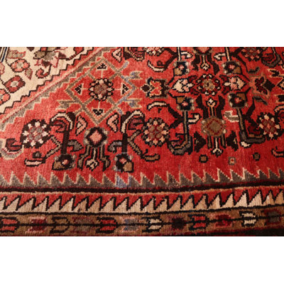 Andelz Red Rug 4'7" x 8'4"