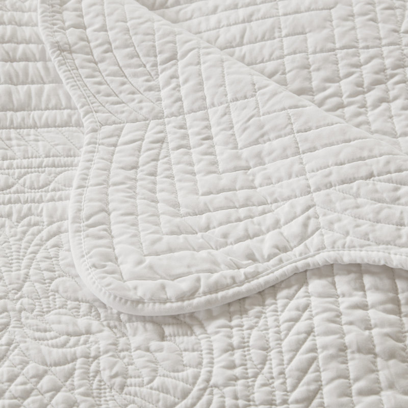 White Oversized Quilted Throw with Scalloped Edges