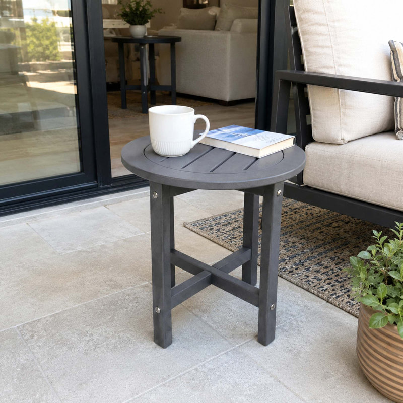 Table d'appoint compacte pour l'extérieur toutes saisons