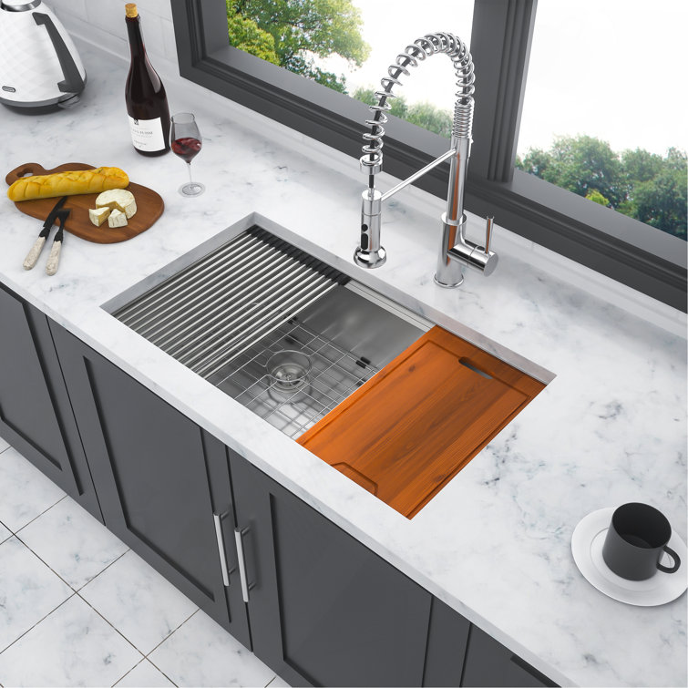 Double Bowl(60/40) Undermount Sink- 33"X19" Double Bowl Kitchen Sink 16 Gauge With Two 10" Deep Basin