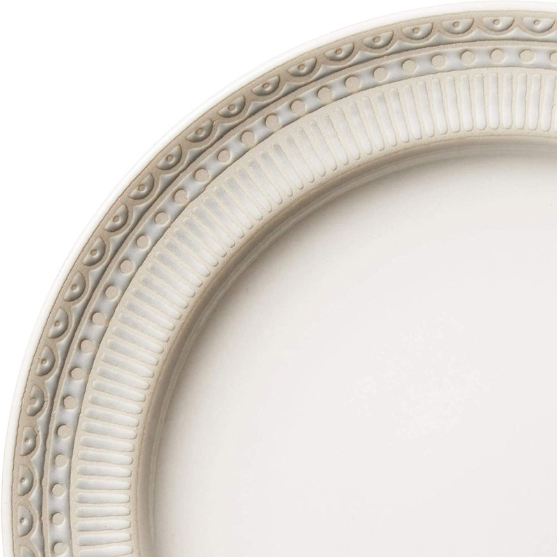 16 Piece Dinnerware Set, Service for 4