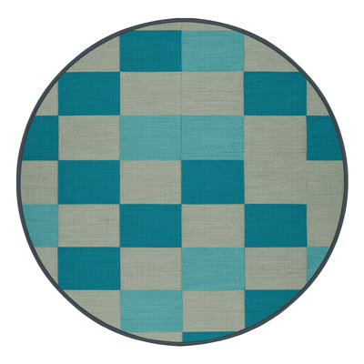 Tapis gris à carreaux lavable à la machine