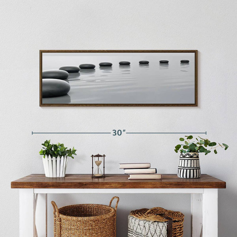 Pierres minimalistes, 28 po x 10 po, Cadre flottant noyer