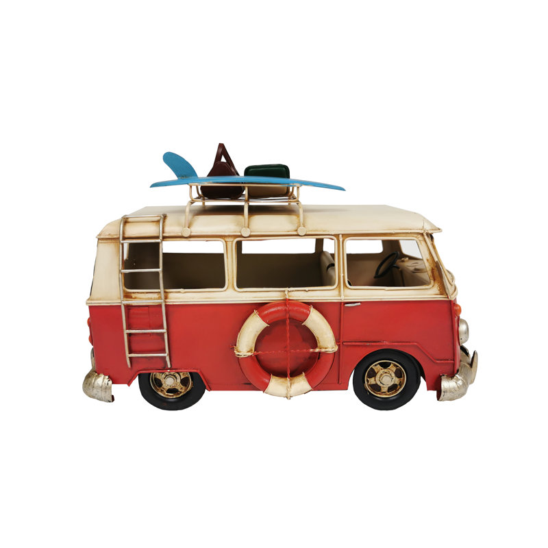 Sharptown Figurines & Sculptures, Red/White