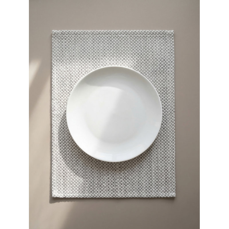 Shoreline Grid Indoor Outdoor Placemat, Grey