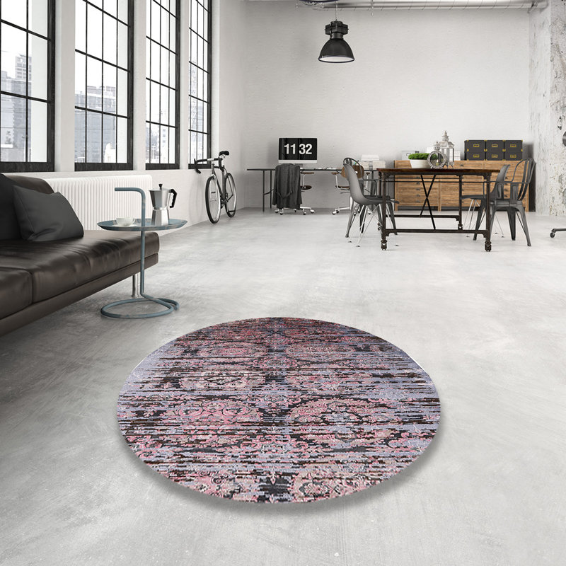 Geometric Indoor Rug, Round 4'