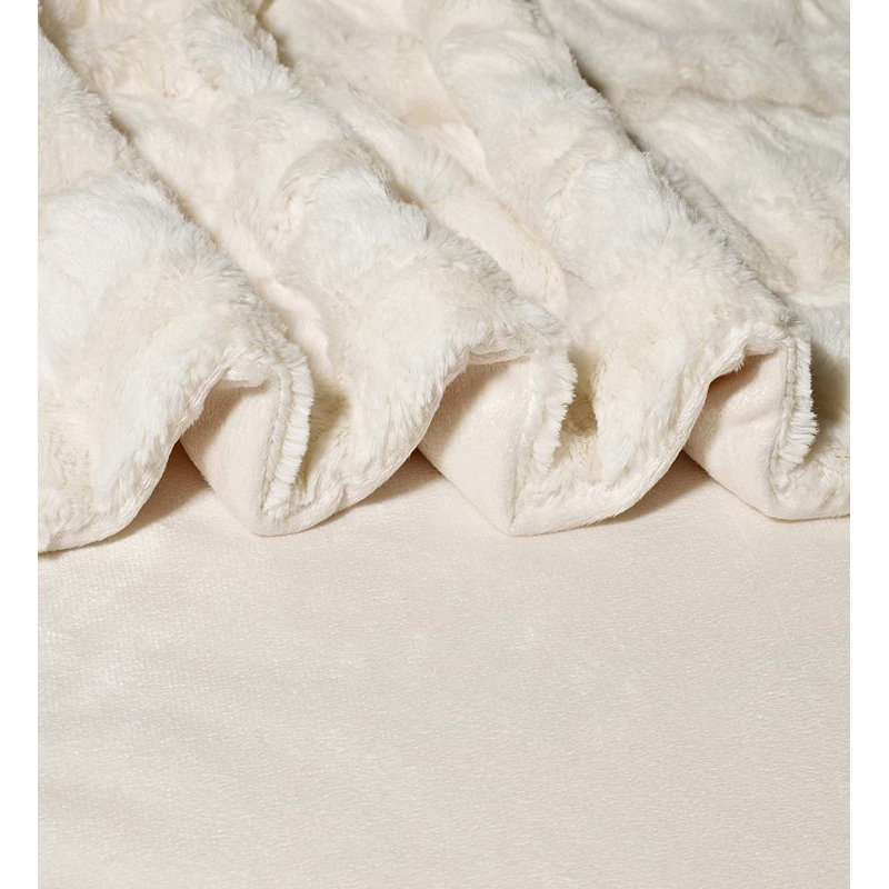 Naes Reversible Embossed Faux Fur and Micro-mink Throw Blanket/Bedding Coverlet, King, Cream