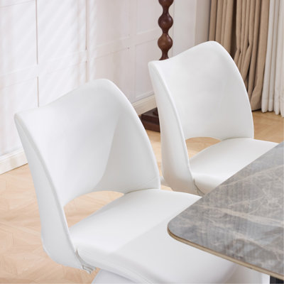 La chaise de salle à manger pivotante combine un savoir-faire moderne et peut être combinée en plusieurs ensembles