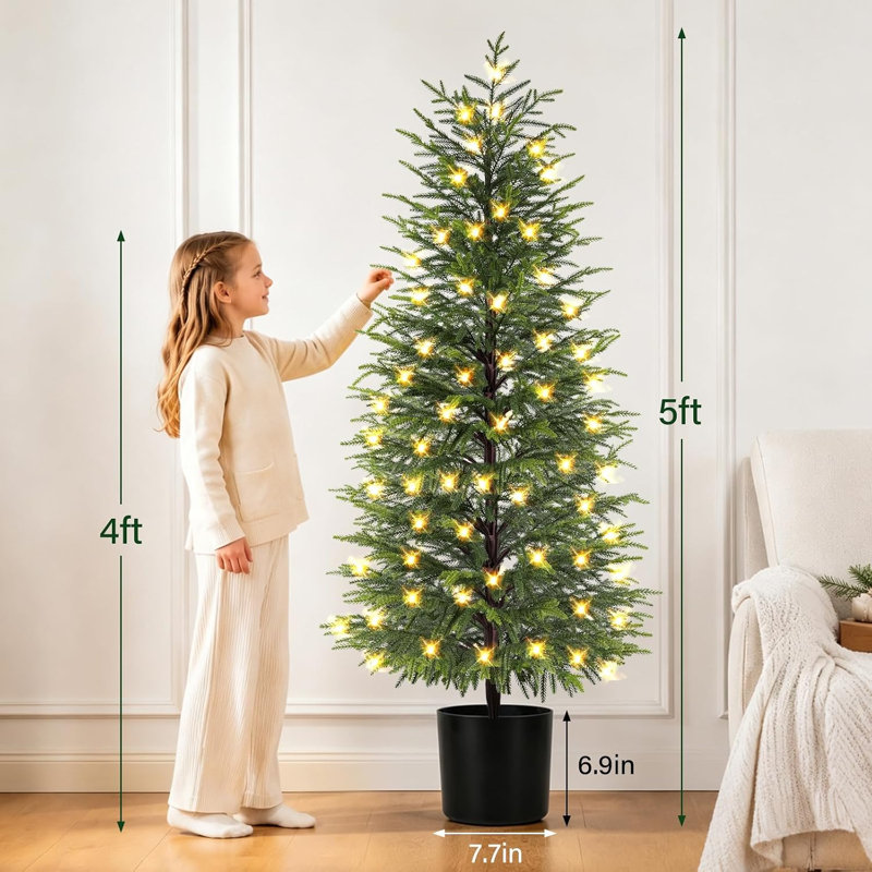 Sapin de Noël artificiel Norfolk Pine de 1,5 m, préilluminé avec 130 DEL et 8 modes d'éclairage, en polyéthylène doux au toucher, sans danger pour les familles et les animaux, avec pot noir stable pour la décoration intérieure et extérieure.