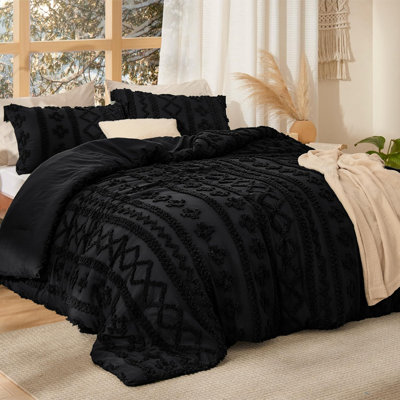 Bedsure Tufted Embroidery All-Season Microfiber Comforter Set