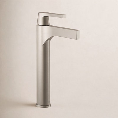 Zura Single-Hole Faucet with Diamond Seal