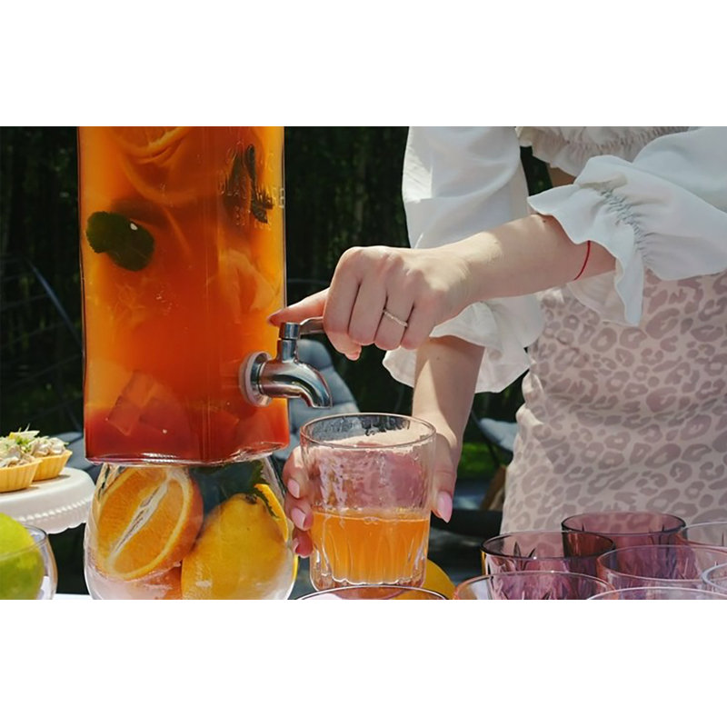 Distributeur de boissons en verre