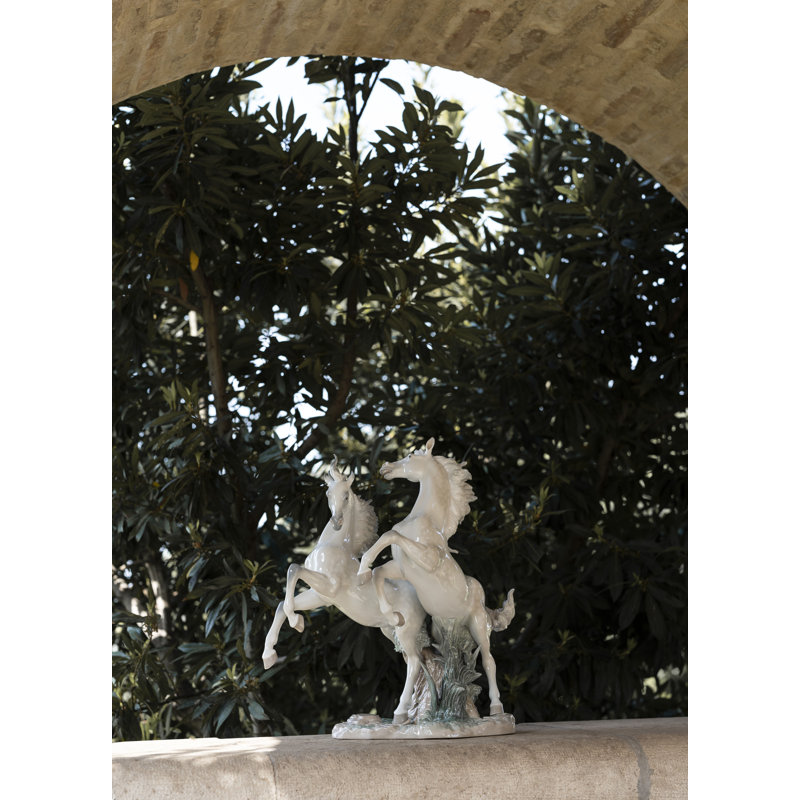 Free as the Wind Horses Statue