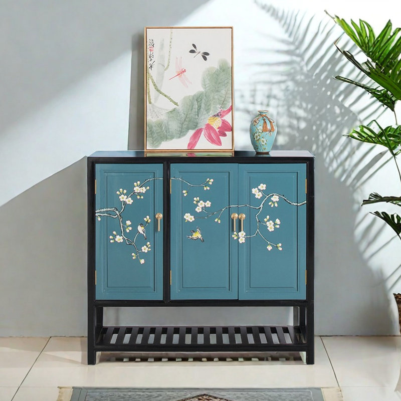 Armoire à chaussures en bois camphre classique
