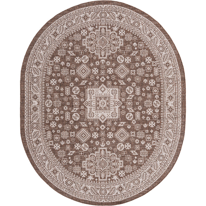 Tapis d'extérieur Chand, Ovale 7 pi 10 po x 10 pi